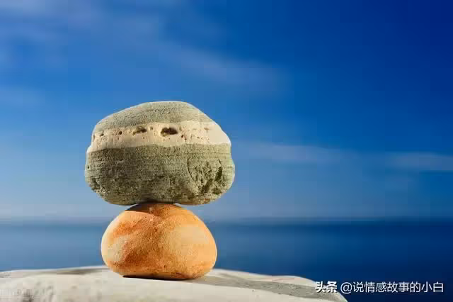 婆婆看到房產證上沒有我的名字,要霸占我們的房子