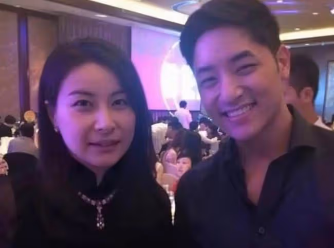 31歲女星自曝確診!與洋男友國外參加婚禮期間染病,所幸症狀輕微