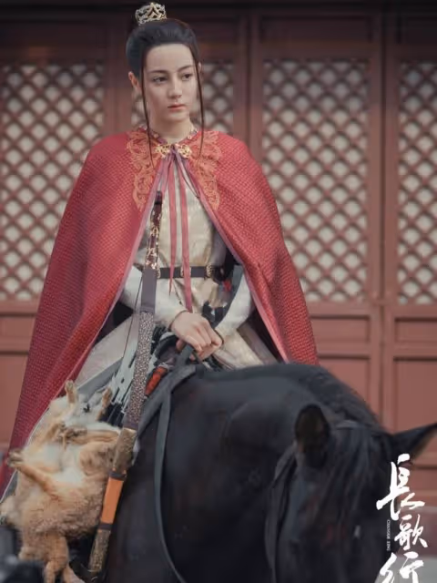 熱巴被評為泰國「最佳女主」!長歌、喬晶晶成國民女神,罵丑的人打臉了!