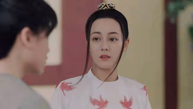 熱巴被評為泰國「最佳女主」!長歌、喬晶晶成國民女神,罵丑的人打臉了!