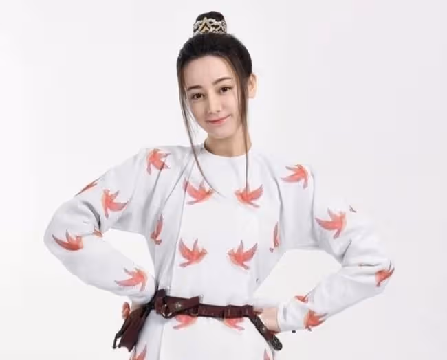 熱巴被評為泰國「最佳女主」!長歌、喬晶晶成國民女神,罵丑的人打臉了!