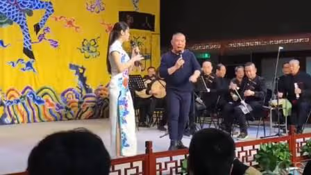 郭德綱春節被爆出大瓜,所有作品全被下架,與京劇花旦有私生女?