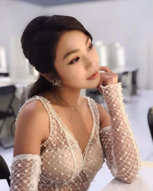 TVB星三代紀念訂婚兩周年,希望快點嫁給對方,感恩爸爸多年付出