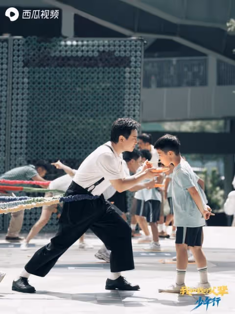 春節在家免費看電影!《我和我的父輩》59位當紅演員講述傳承故事