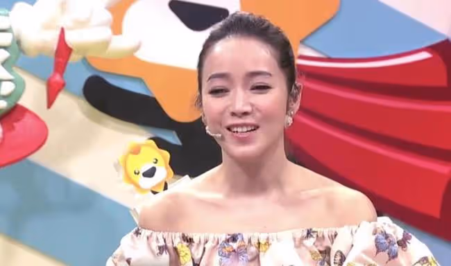昆凌「剛成年」就被周杰倫追到手?看到她17歲練舞照後:終於懂了