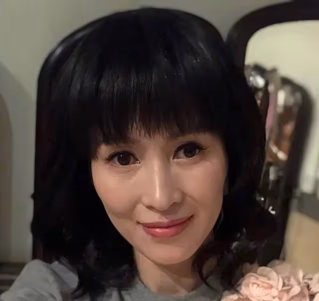 演技精湛!香港著名女星新劇或成最大Boss,出資7位數幫爸爸抗癌