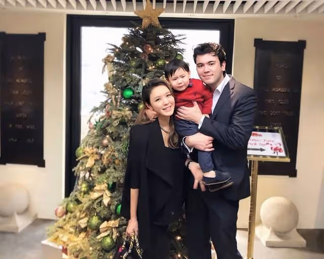 結婚7年!香港著名富貴女星紀念銅婚,嫁混血外科醫生生活幸福