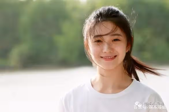 蔡徐坤這種頂流年收入?劉浩存誰在捧?黃子韜跟王彥霖?