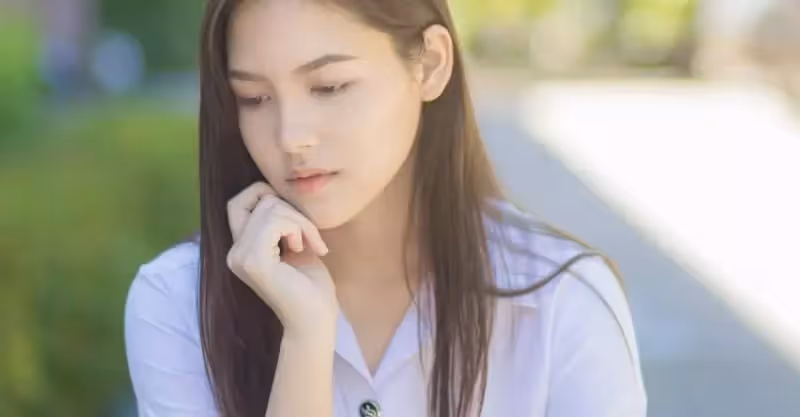 33歲女人再婚，頭一晚就被要求AA，半年後婆家苦求：咱們是一家人