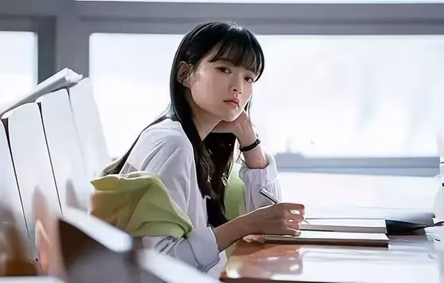 「同居以後分手,女人真吃虧」女孩發朋友圈,前男友的評論打她臉
