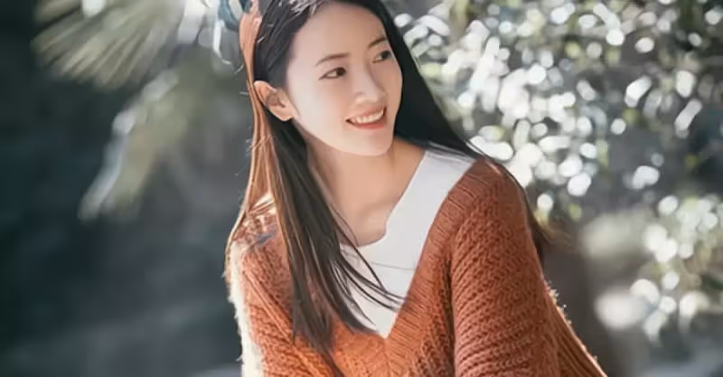 半年不洗一身衣，肉放臭了不舍吃，兒女家都不要，是活該還是可憐