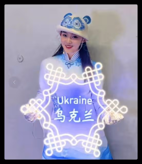 冬奧會舉牌員火了!正面照曝光都是高顏值學霸,還有人撞臉劉亦菲