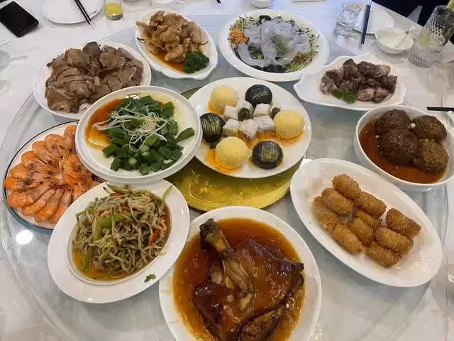 高高興興帶了禮物和老公回娘家拜年,結果在吃飯的時候我掀了桌子