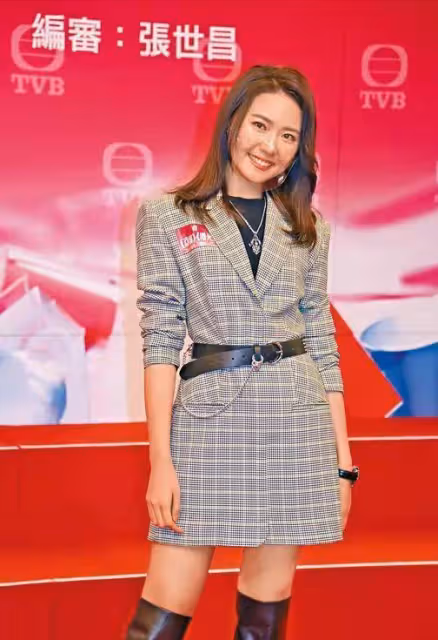 首拍大尺度吻戲!TVB上位小花曝過程太過激烈,嘴唇甚至因此受傷
