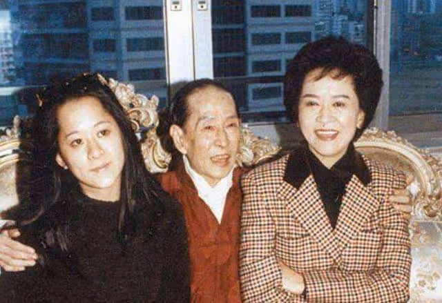 洪金梅:17歲拔得夜總會頭籌,嫁入豪門27年只分得1元遺產成笑柄