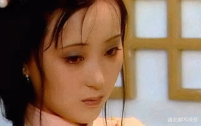 13年前,陳曉旭與丈夫約定出家後去世,丈夫在其去世後還俗再娶