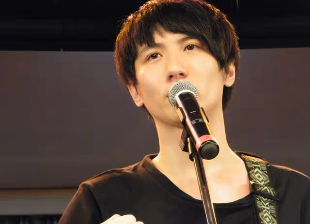香港著名渣男近況曝光!細心帶娃遭痛批:不要再演好好先生洗白了