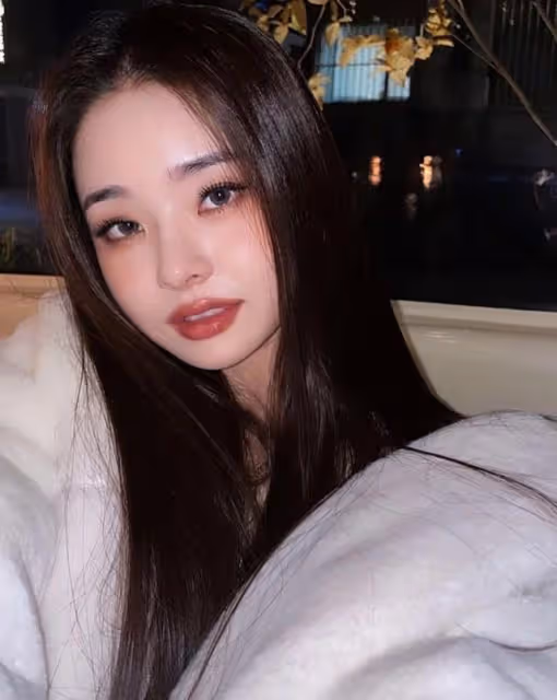 宋智雅就假貨事件發視頻道歉,承認使用假貨引爭議