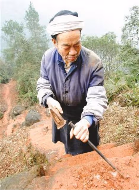 現實版「神鵰俠侶」,20歲小伙愛上30歲「姑姑」,隱居深山50年