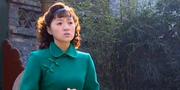 金玉婷：5次登上春晚，被緋聞毀於一旦，曾因抑鬱症住過精神病院