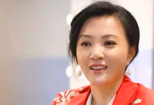 金玉婷:5次登上春晚,被緋聞毀於一旦,曾因抑鬱症住過精神病院