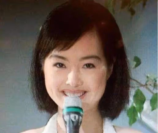 魯豫聽霍建華講「生孩子」哭了,自己又不生,她到底想幹什麼?