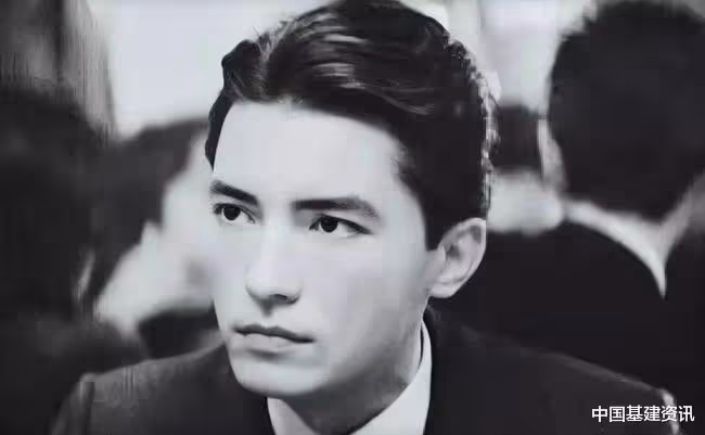 70歲的尊龍,風華不再!至今最遺憾的仍是未能出演《霸王別姬》和錯過陳沖