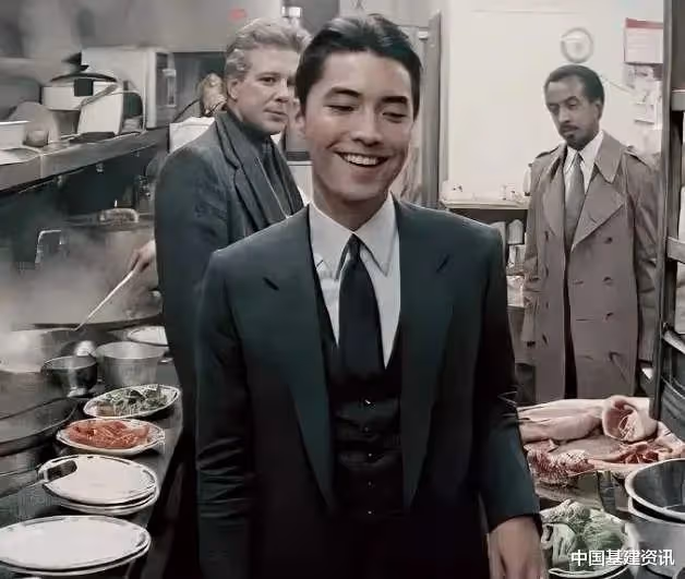 70歲的尊龍,風華不再!至今最遺憾的仍是未能出演《霸王別姬》和錯過陳沖