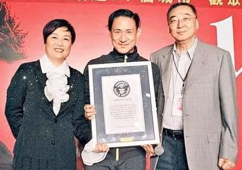 創造世界紀錄的7位明星，有人去世，有人退圈，有人入選令人感動