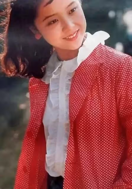 1986年老掛曆,13位女明星,其中一位可惜了