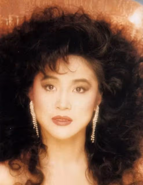 1986年老掛曆,13位女明星,其中一位可惜了