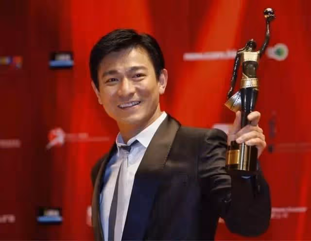 創造世界紀錄的7位明星，有人去世，有人退圈，有人入選令人感動