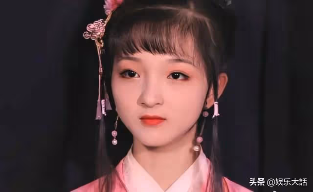 大齡演員別再裝嫩了!讓這8位小演員告訴你,娛樂圈根本不缺少女