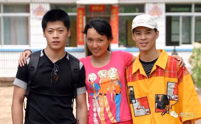 16年演一部戲,38歲娶小12歲嬌妻,「謝永強」賀樹峰如今怎樣了?