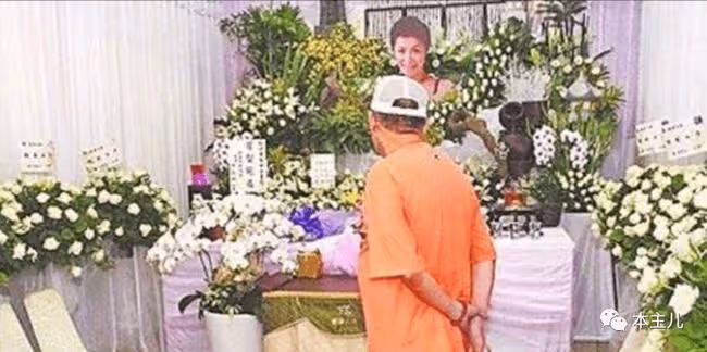 悲傷的徐華鳳:當7年情婦,38歲擠走原配,41歲在丈夫懷中去世