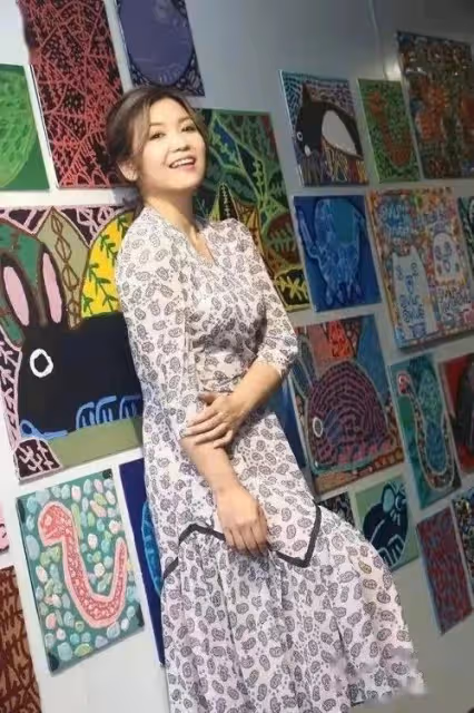 公開暢談感情經歷!香港女星大曝前任是渣男,但仍對其念念不忘