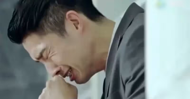 媽，這次我真的離婚了，你滿意了？手裡拿著離婚協議我欲哭無淚！