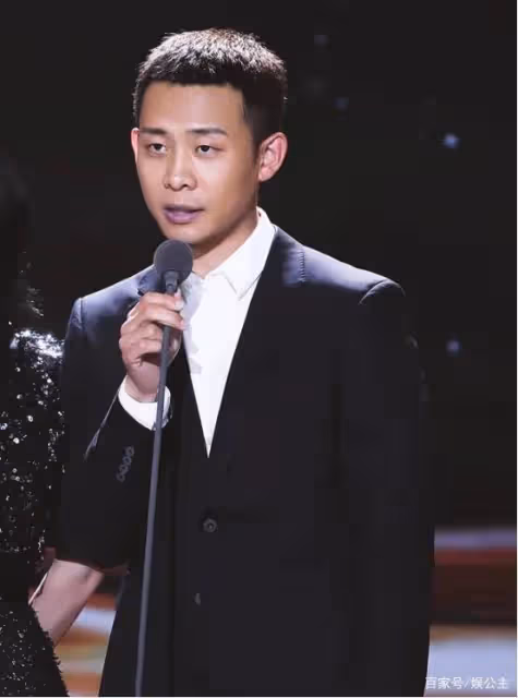 張譯這次攤事兒了,殷桃哭了
