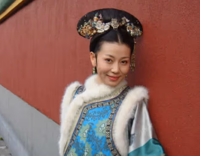 甄嬛傳齊妃被疑婚變！老公發文稱遇見你太悲涼，夫妻倆9月未同框