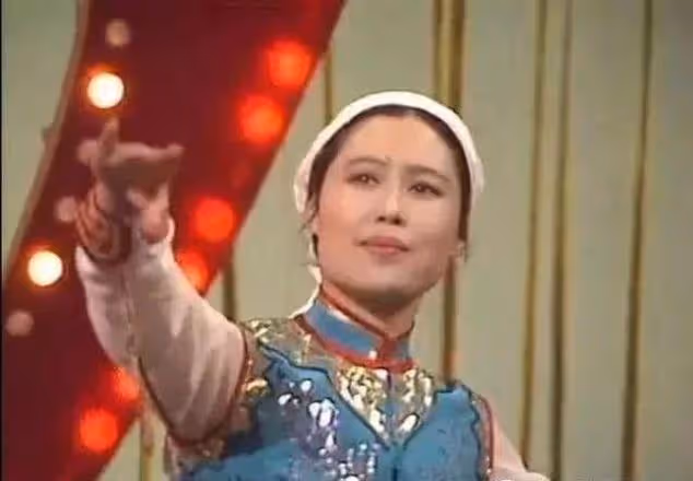 為什麼現在的春晚沒人看？這組照片告訴你，以前的春晚到底多精彩