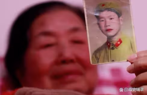 68歲阿姨上節目找尋50年前戀人,對方竟終生未娶:等你頭髮都白了