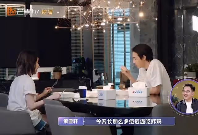 秘密簽了出軌協議，被曝光
