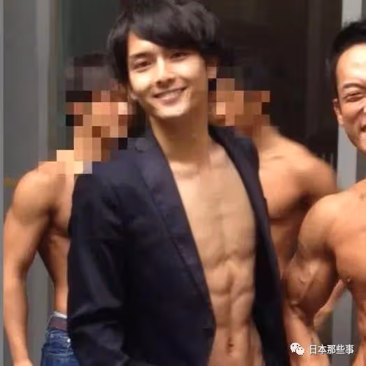 新戀情?這次該不是劈腿6人的渣男了吧……