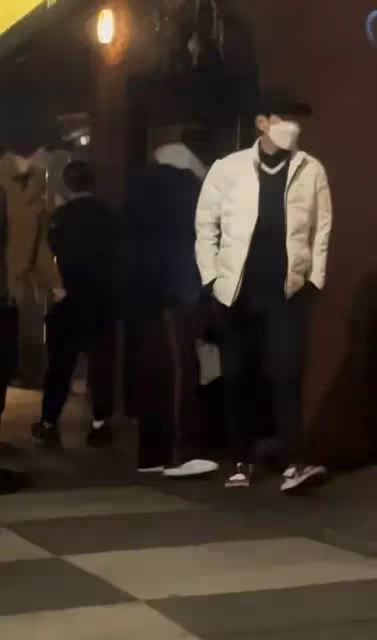 EXO完整體還要多久?伯賢和世勛同游;TWICE創下新紀錄!