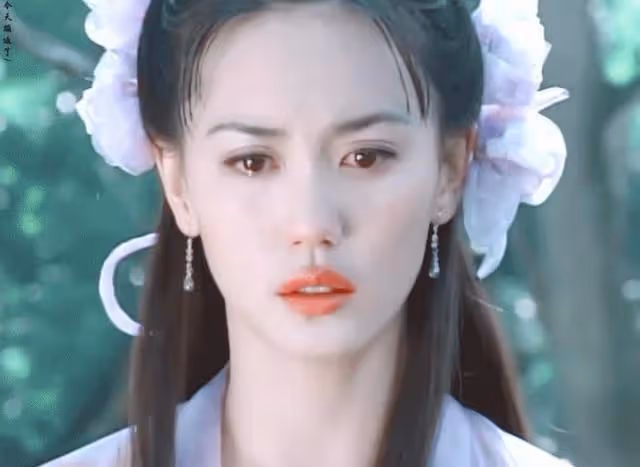 「絕世美女」別硬演,有人一眼就淪陷,有人成為了「童年陰影」