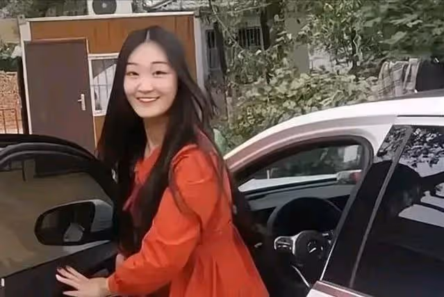 大衣哥經紀人證實離婚傳聞，喊話媒人：30萬媒禮退一下