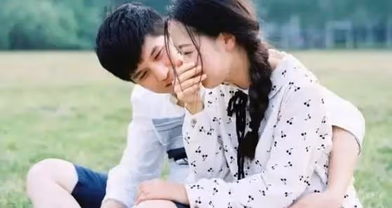我該怎麼接受,每晚躺在身邊的男人,心底藏著另一個女人