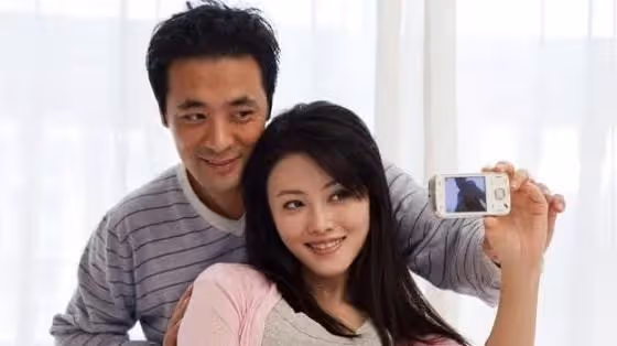 「晚上帶你見識見識什麼是真正的女人」,那晚起,我瘋狂地迷戀她