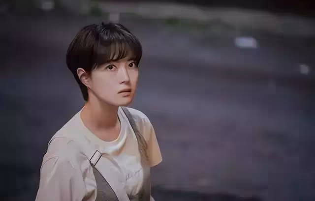 妻子婚前出軌男閨蜜,丈夫不動聲色照辦婚禮:這樣的報復才夠狠