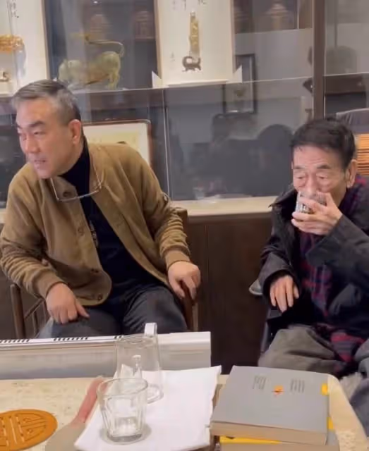 90歲楊少華聊女足眉飛色舞!豎拇指稱喜歡,不願楊議提男足直擺手